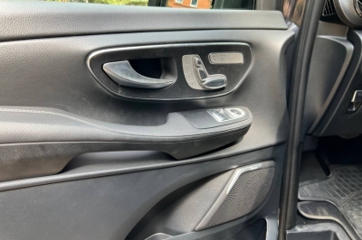 Mercedes Benz V 300d 4MATIC