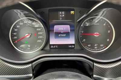 Mercedes Benz V 300d 4MATIC