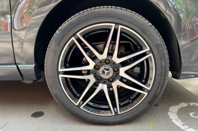 Mercedes Benz V 300d 4MATIC