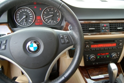 BMW 325