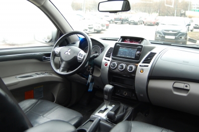 Mitsubishi Pajero Sport