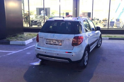 Suzuki SX4