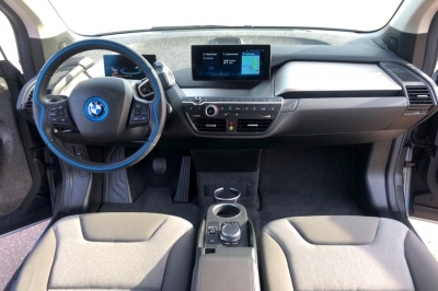 BMW i3S