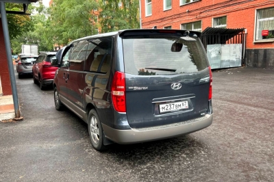 Hyundai Grand Starex