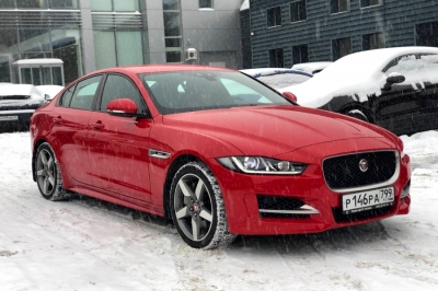 Jaguar XE