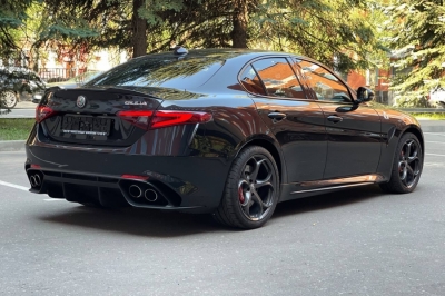 Alfa Romeo Giulia Quadrifoglio