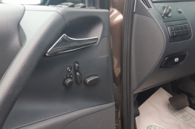 Mercedes-Benz Viano L1