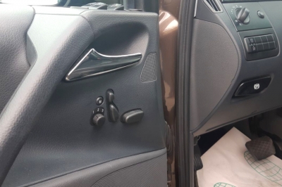 Mercedes-Benz Viano L1