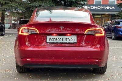 Tesla Model 3 Long Range