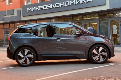 BMW I3