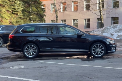 Volkswagen Passat R-line 4M