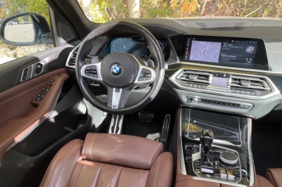 BMW X5 40i