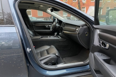 Volvo V90 Cross Country