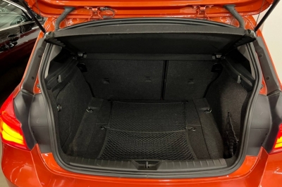 BMW 1 серии 118i