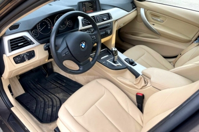 BMW 3 серии 320i