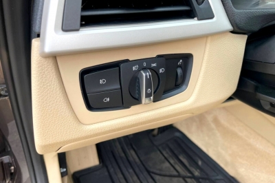 BMW 3 серии 320i