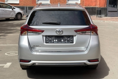 Toyota Auris Touring Sports
