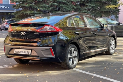 Hyundai Ioniq