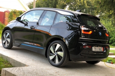 BMW i3