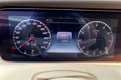 Mercedes Benz S-Klass