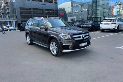 Mercedes Benz GL