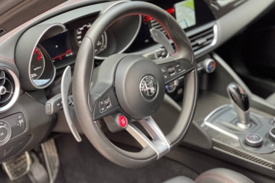 Alfa Romeo Giulia Quadrifoglio 