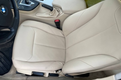 BMW 3 серии 320i