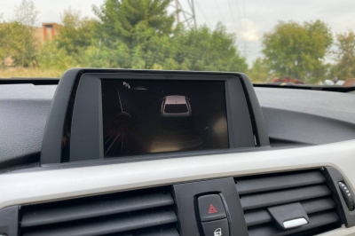 BMW 3 серии 320i