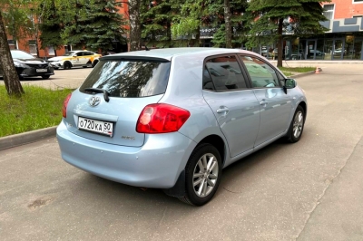 Toyota Auris