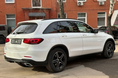 Mercedes-Benz GLC220