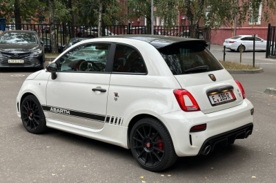 Abarth 595 Esseesse