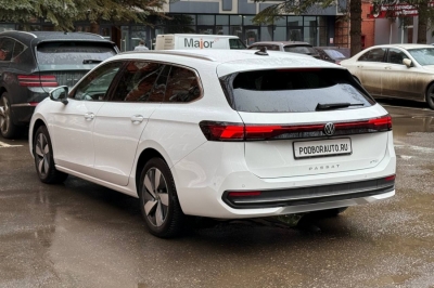 VW Passat B9