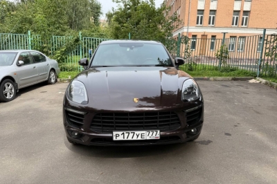 Porsche Macan S
