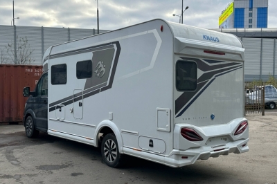 MAN Knaus Plus 700 FL