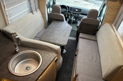 MAN Knaus Plus 700 FL