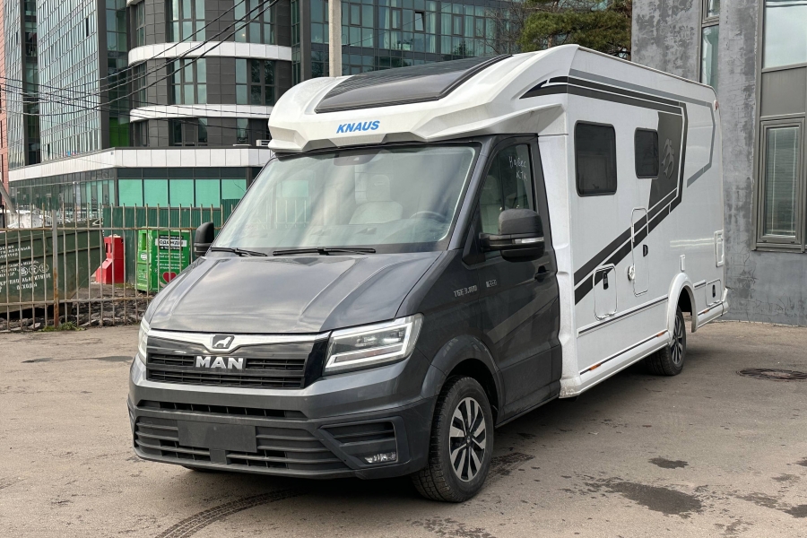 MAN Knaus Plus 700 FL