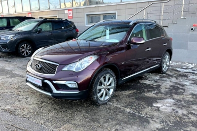 Infiniti QX50 I