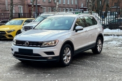 Volkswagen Tiguan 2.0 TSI