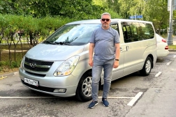 Hyundai Grand Starex