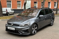 Volkswagen Golf R