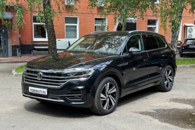 VW Touareg R-line
