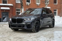 BMW X5 M50d