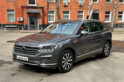 VW Touareg рест